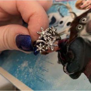 Disney Frozen Elsa ring 💍